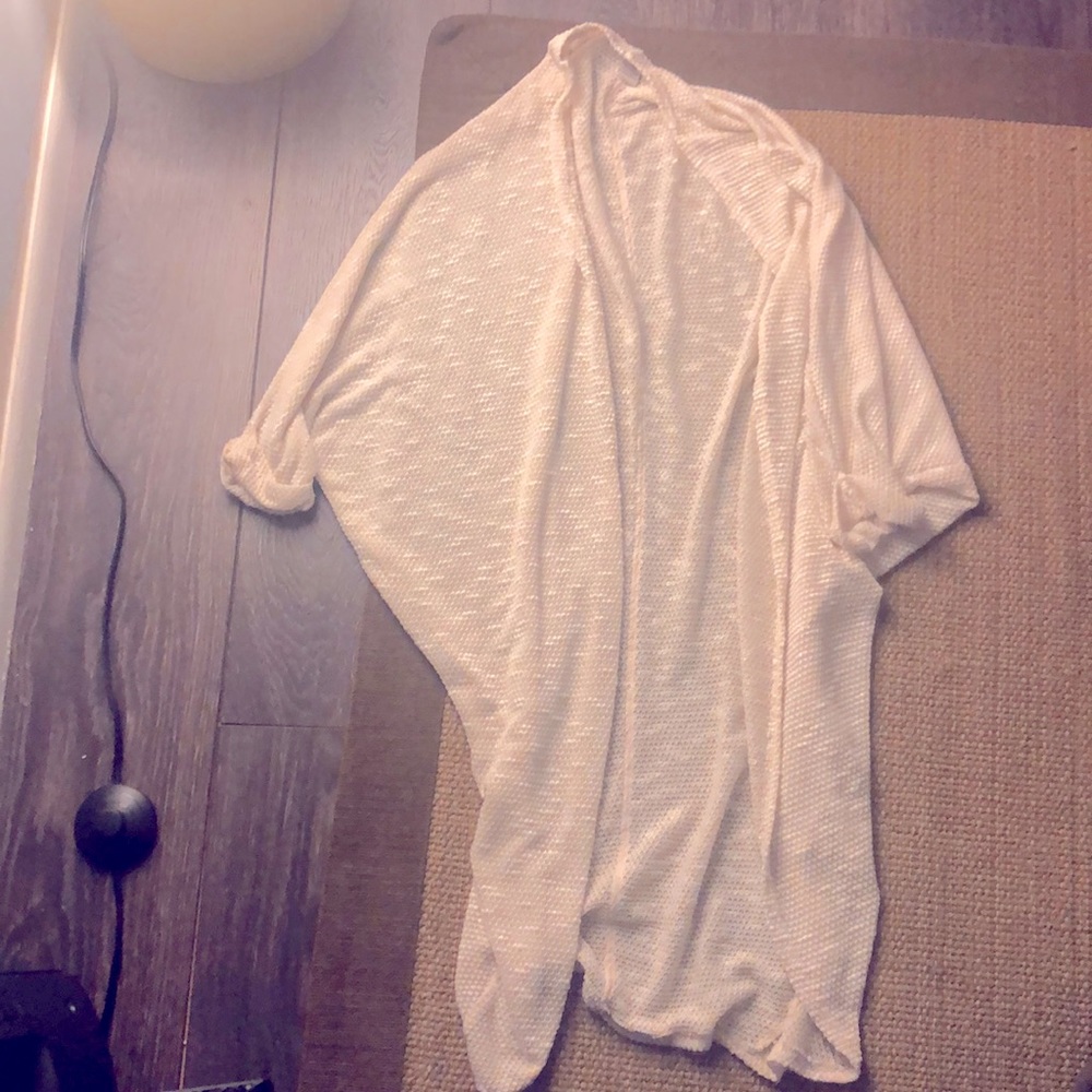 Short sleeve cardigan